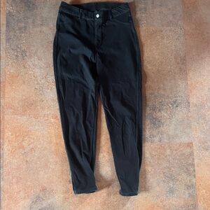 Sleek Black High Rise Women's Jeans